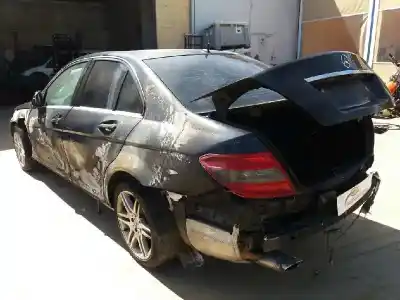 Véhicule à la ferraille mercedes                                           clase c (w204) berlina                                                                                                                                                                                                                                     c 220 cdi (204.008) 170 cv / 125 kw                                                                                                                                                                                                                        de l'année 2007 alimenté om646811