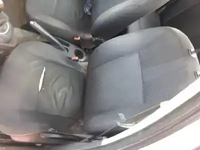 Veículo de Sucata renault clio iii authentique do ano 2007 alimentado k9k766