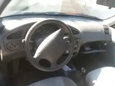 Veicolo di demolizione daewoo lanos sx dell'anno 1998 alimentato a16dms