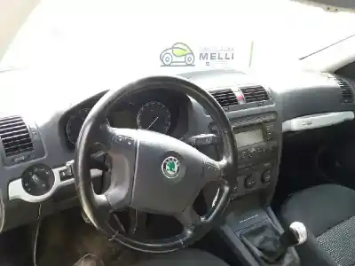 Sloopvoertuig skoda octavia combi (1z5) scout 4x4 van het jaar 2001 aangedreven bmm