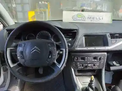 Veículo de Sucata citroen c5 berlina millenium do ano 2011 alimentado rhf