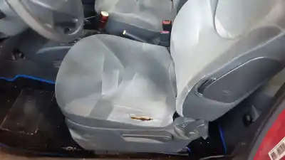 Veículo de Sucata citroen c2 sx do ano 2004 alimentado 8hx