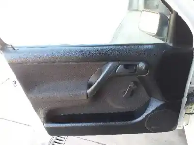 Здавання транспортного засобу volkswagen vento (1h2) cl року 1995 потужний aea