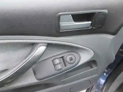 Здавання транспортного засобу ford focus c-max (cap) connection року 2007 потужний d-kkda