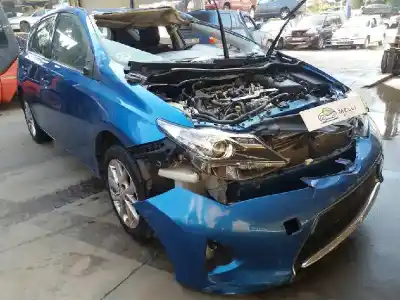 Scrapping Vehicle toyota auris advance of the year 2001 powered 1adftv