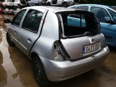 Утилизация автомобиля renault clio ii fase ii (b/cb0) base authentique 75 cv / 55 kw года 2006 питание d4f722
