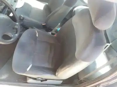 Scrapping Vehicle renault megane i coach (da0/1_) 1.6 e (da0f) of the year 1998 powered k7m