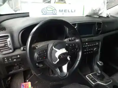 Veículo de Sucata KIA SPORTAGE IV (QL, QLE) 1.7 CRDI do ano 2016 alimentado D4FD