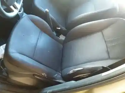 Veículo de Sucata renault clio iii emotion do ano 2007 alimentado k9k768