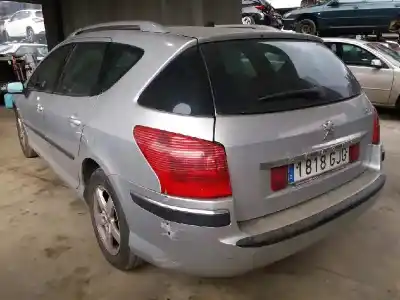 Sloopvoertuig peugeot 407 sw st confort van het jaar 2004 aangedreven rhr