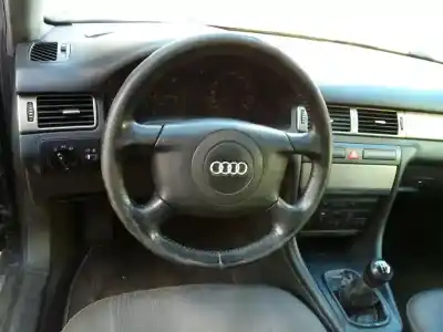 Veículo de Sucata audi a6 berlina (4b2) 1.8 t do ano 1999 alimentado apu