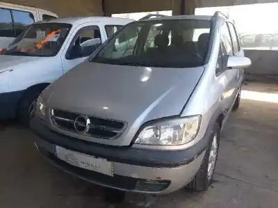 Veículo de Sucata opel zafira a elegance do ano 2003 alimentado z18xe