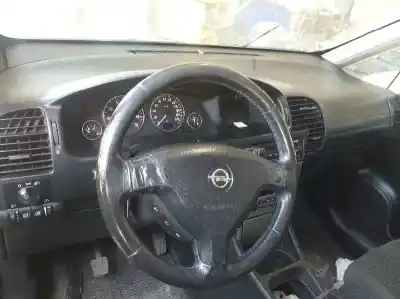 Veículo de Sucata opel zafira a elegance do ano 2003 alimentado z18xe