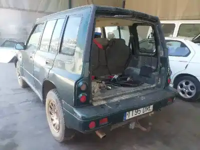 Sloopvoertuig suzuki santana 90 cv / 66 kw van het jaar 2005 aangedreven rhp