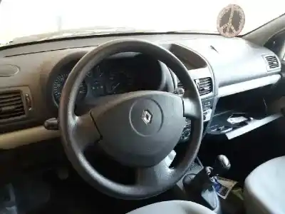Здавання транспортного засобу renault clio ii fase ii (b/cb0) authentique 58 cv / 43 kw року 2003 потужний d7f720