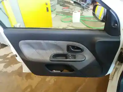 Здавання транспортного засобу renault clio ii fase ii (b/cb0) authentique 58 cv / 43 kw року 2003 потужний d7f720