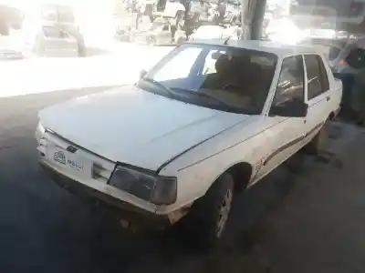 Veículo de Sucata peugeot 309 gl do ano 1991 alimentado g1a