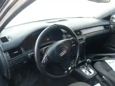 Scrapping Vehicle audi a6 avant (4b5) 2.5 tdi of the year 2000 powered afb