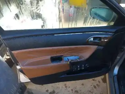 Sloopvoertuig peugeot 607 (s1) pack van het jaar 2001 aangedreven 4hx