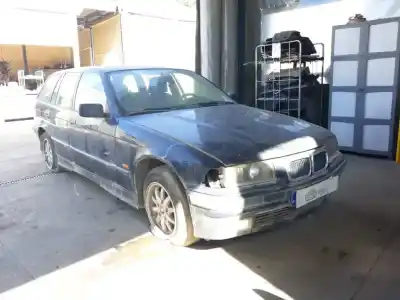 Scrapping Vehicle BMW 3 TOURING (E36) 325 TDS of the year 2001 powered 256T1