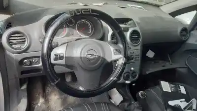 Здавання транспортного засобу OPEL CORSA E Expression ecoFlex року 2001 потужний Z13DTJ