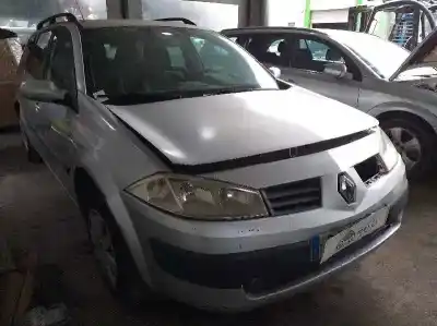 Scrapping Vehicle RENAULT MEGANE II FAMILIAR Authentique of the year 2001 powered K9K728