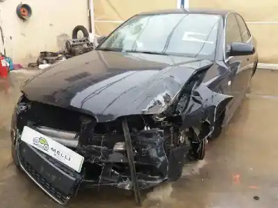 Veicolo di demolizione audi a4 berlina (8e) 2.0 tdi (dpf) (125kw) dell'anno 2001 alimentato brd