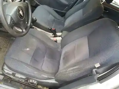 Veículo de Sucata mg rover rover 45 (rt) g-14k4f do ano 2001 alimentado g-14k4f