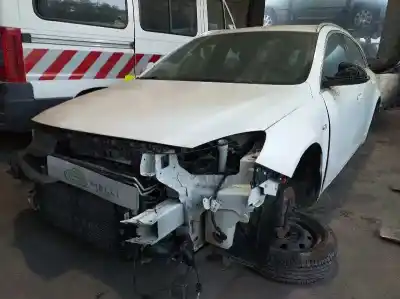 Verschrottungsfahrzeug OPEL INSIGNIA SPORTS TOURER Edition des Jahres 2009 angetrieben A20DTH