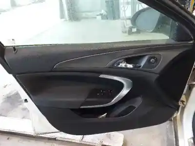 Veicolo di demolizione opel insignia sports tourer edition dell'anno 2009 alimentato a20dth