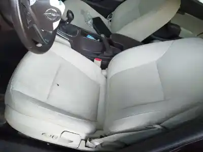 Здавання транспортного засобу opel insignia a sedán (g09) 2.0 cdti (69) року 2012 потужний a20dt