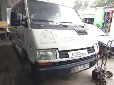 Veicolo di demolizione RENAULT TRAFIC (DESDE 5.89) T 1400 dell'anno 1993 alimentato J8S