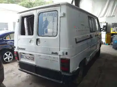 Veicolo di demolizione renault trafic (desde 5.89) t 1400 dell'anno 1993 alimentato j8s