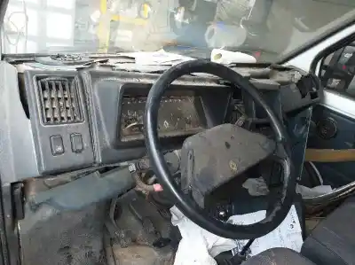 Veicolo di demolizione renault trafic (desde 5.89) t 1400 dell'anno 1993 alimentato j8s