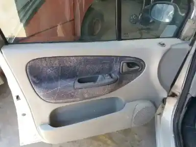 Здавання транспортного засобу renault scenic (ja..) 1.9 dci authentique року 2000 потужний f9q732