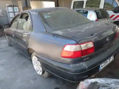 Veículo de Sucata opel omega b elegance berlina do ano 2002 alimentado y25dt