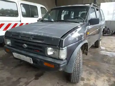 Veículo de Sucata nissan terrano (wd21) 2.7 td do ano 2001 alimentado td27t