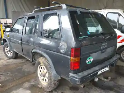 Veículo de Sucata nissan terrano (wd21) 2.7 td do ano 2001 alimentado td27t