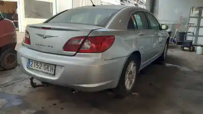 Vehicul casat chrysler sebring berlina 2.0 crd limited al anului 2001 alimentat ecd