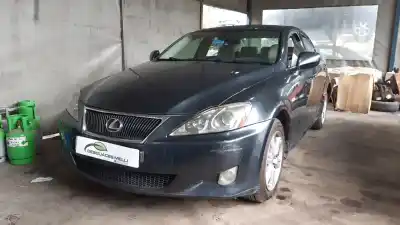 Scrapping Vehicle lexus is200 (ds2/is2) 220d of the year 2001 powered 2adfhv