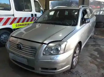 Veículo de Sucata TOYOTA AVENSIS (_T25_) 2.2 D-4D (ADT251_) do ano 2006 alimentado 2ADFTV