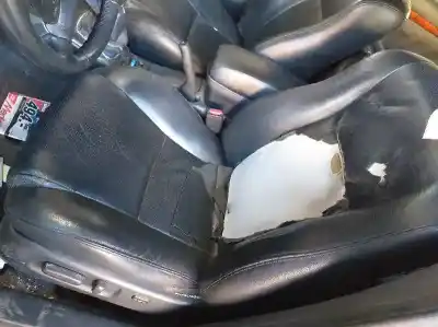 Veículo de Sucata toyota avensis (_t25_) 2.2 d-4d (adt251_) do ano 2006 alimentado 2adftv