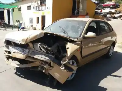 Veículo de Sucata HYUNDAI                                            ELANTRA (XD)                                                                                                                                                                                                                                               D4EA                                                                                                                                                                                                                                                       do ano 2004 alimentado D4EA