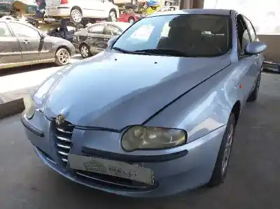 Veículo de Sucata alfa romeo 147 (190) 1.9 jtd distinctive do ano 2003 alimentado 937a2000
