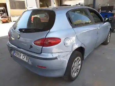 Veículo de Sucata alfa romeo 147 (190) 1.9 jtd distinctive do ano 2003 alimentado 937a2000