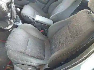 Veículo de Sucata alfa romeo 147 (190) 1.9 jtd distinctive do ano 2003 alimentado 937a2000