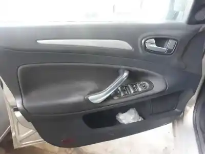 Здавання транспортного засобу ford mondeo berlina (ca2) trend (09.2010->) 125 cv / 92 kw року 2010 потужний khba
