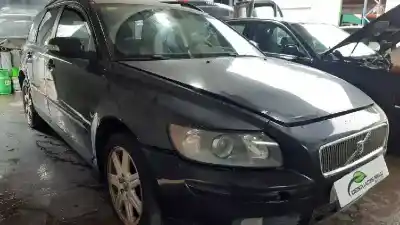 Veículo de Sucata volvo v50 familiar 2.0 d kinetic do ano 2007 alimentado d4204t
