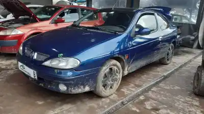 Scrapping Vehicle RENAULT MEGANE I COUPE FASE 2 1.4 16V of the year 2001 powered K4J