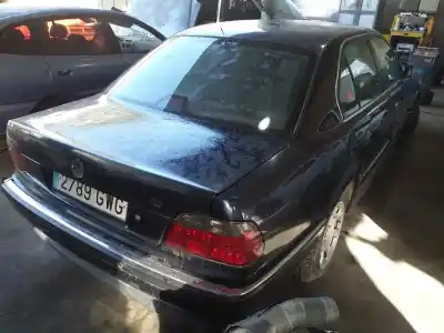 Veículo de Sucata bmw serie 7 (e38) 725tds do ano 2001 alimentado 256t1d